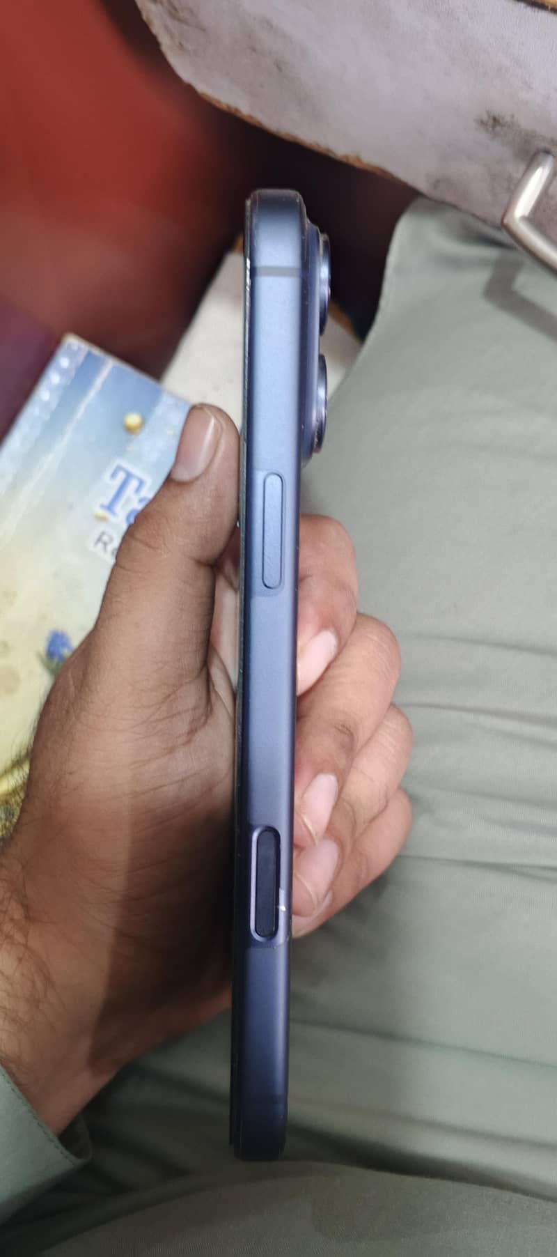 Apple iPhone 17 Pro Max 1