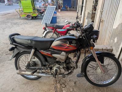 Yamaha janoon 2009