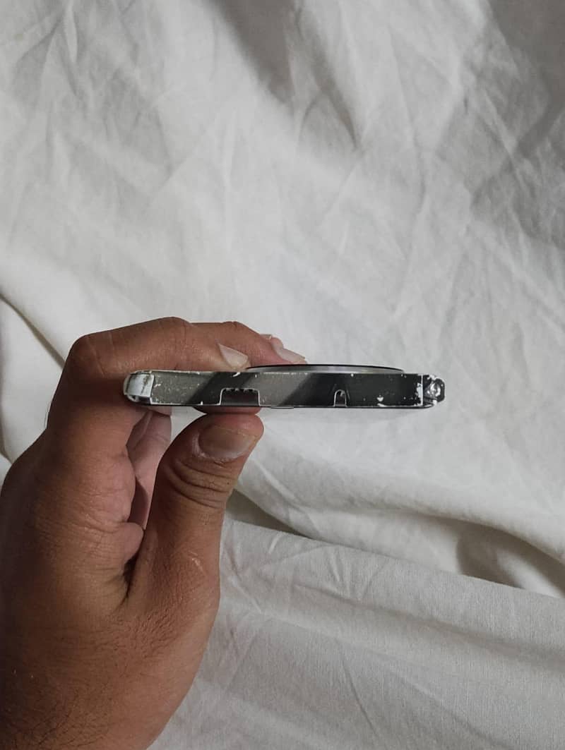 Tecno Spark 20 pro plus 3