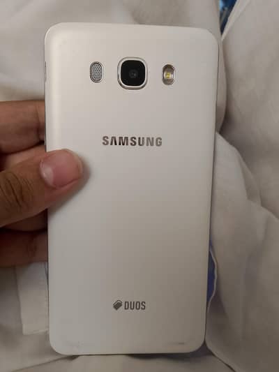 Samsung Mobile J7