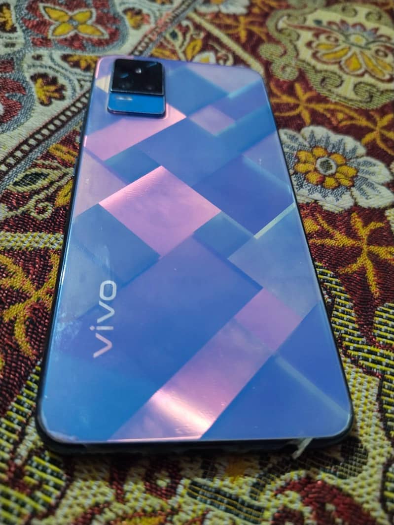 Vivo V21e 7