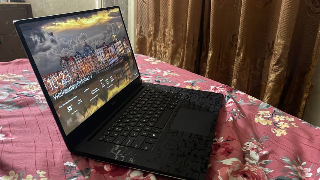 Dell Precision 5520 10/10 1