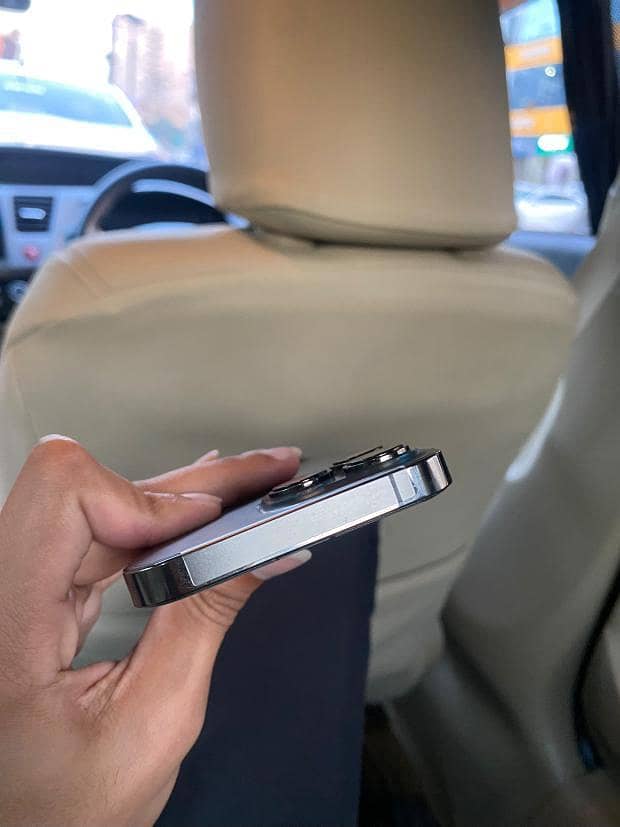 Apple iPhone 13 Pro 2