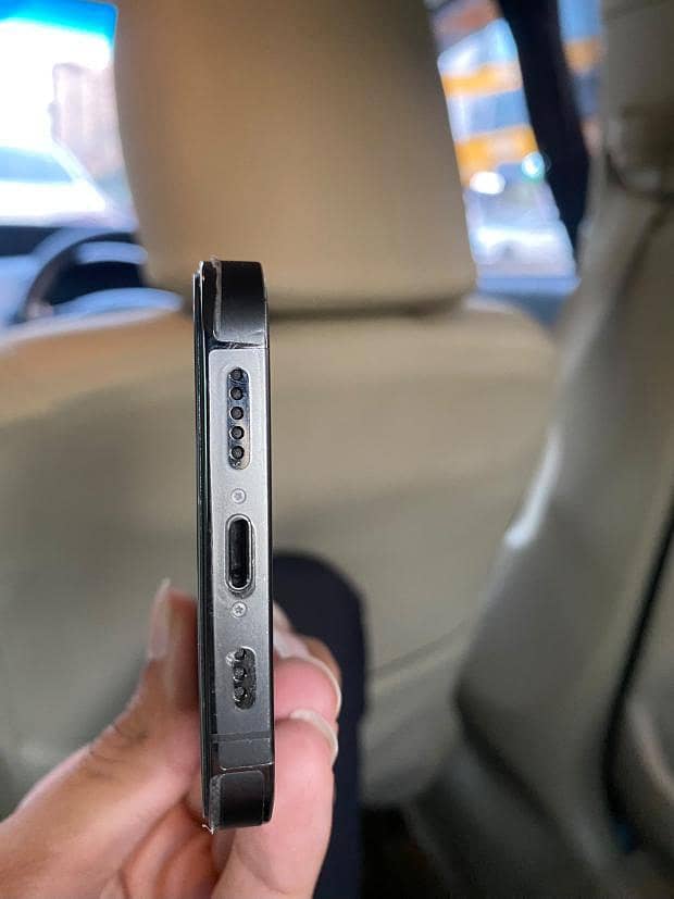 Apple iPhone 13 Pro 4