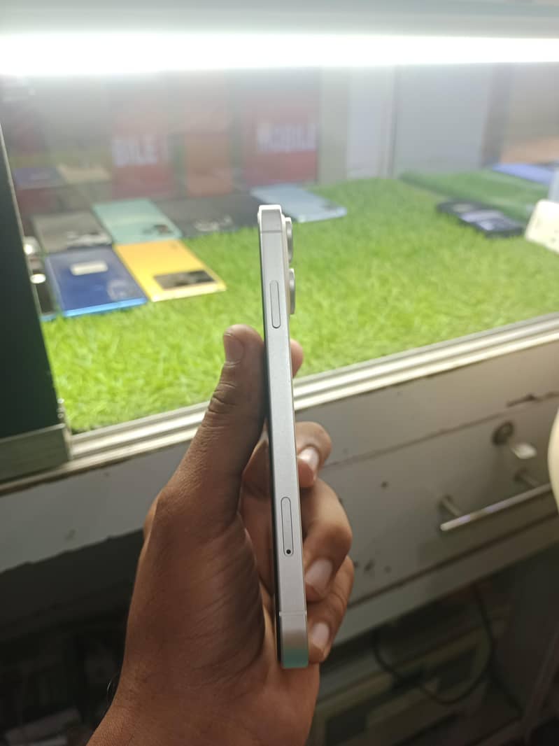 Apple iPhone 17 Pro 3