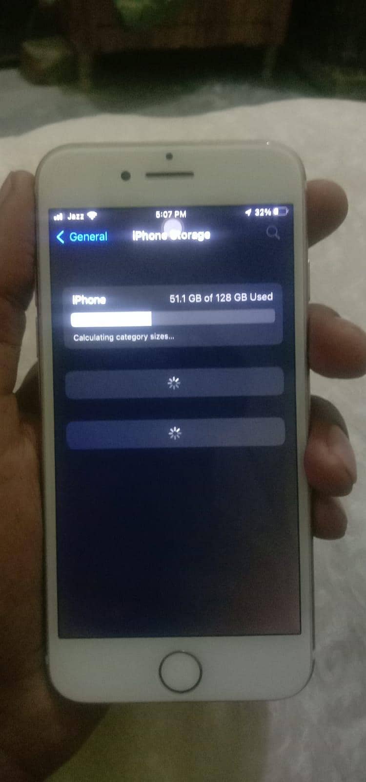 Apple iPhone 7 0