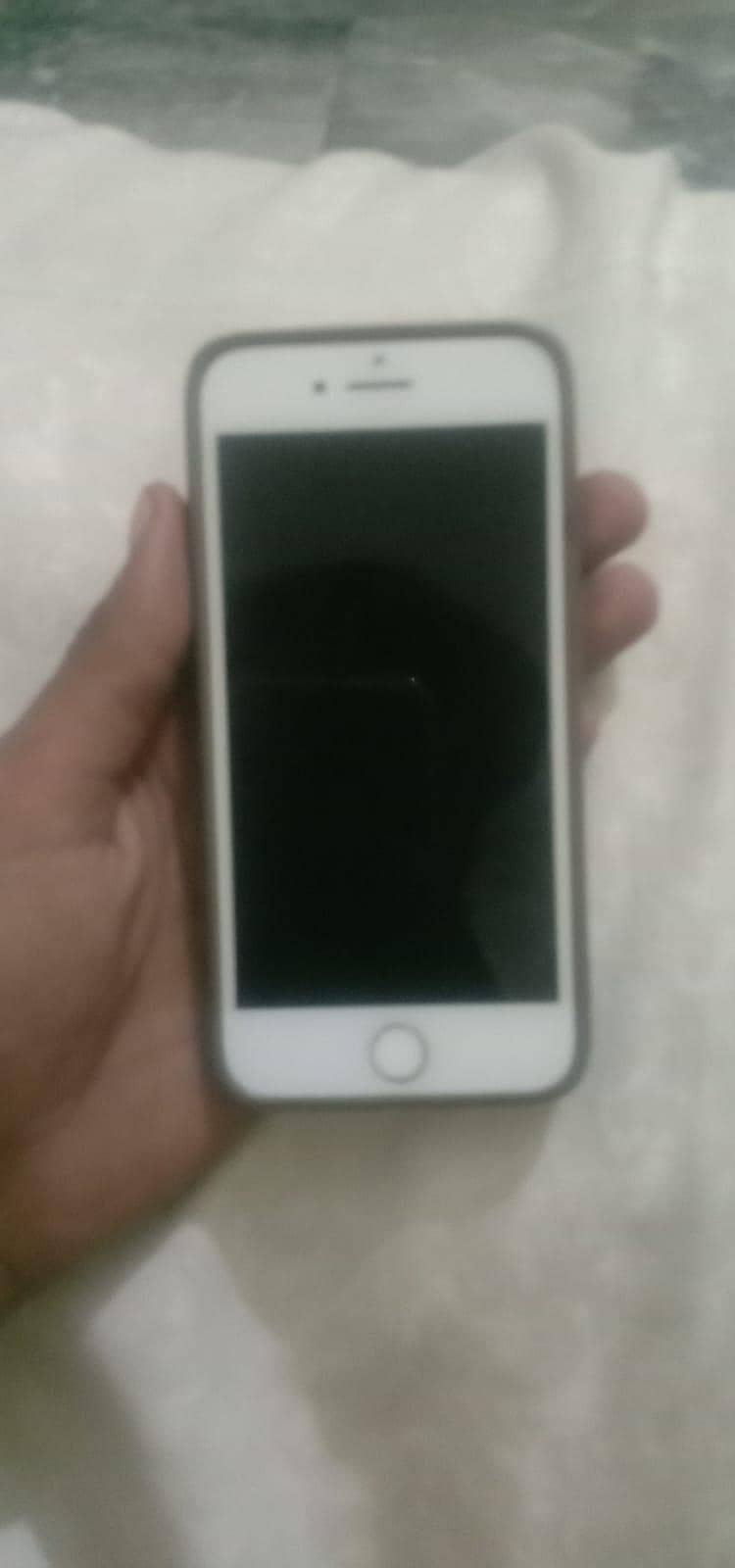 Apple iPhone 7 3