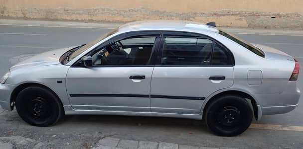 Honda Civic EXi 2002