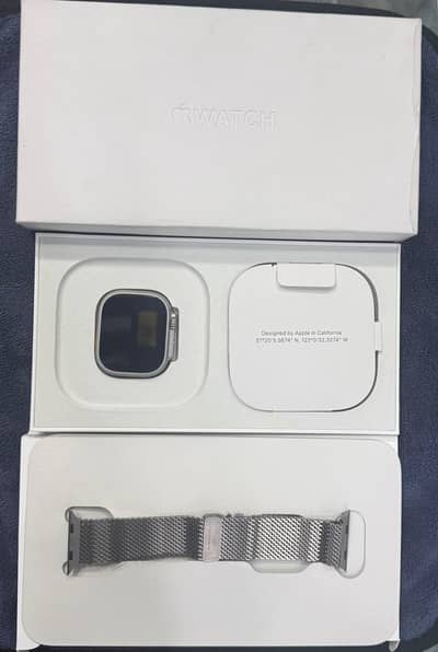 APPLE WATCH ULTRA 3 NATURAL MILANESE LOOP 49MM WITH FULL BOX