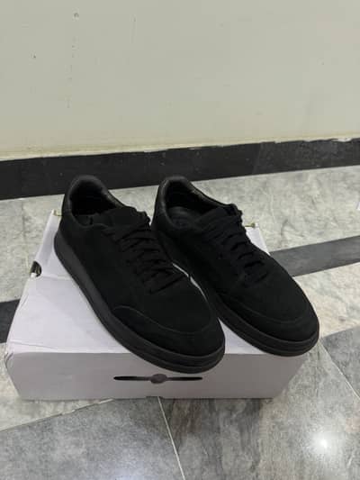 Lama shoes for sale