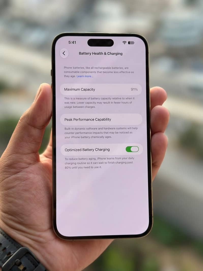 Apple iPhone 14 Pro Max 3