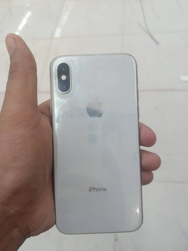 Apple iPhone XS 3