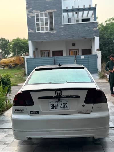 Honda Civic EXi 2005