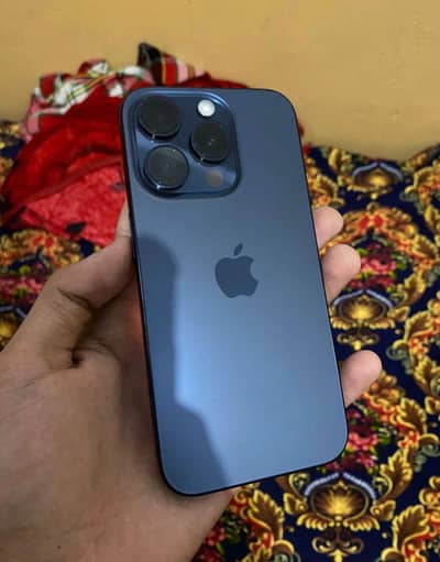 Apple iPhone 15 Pro