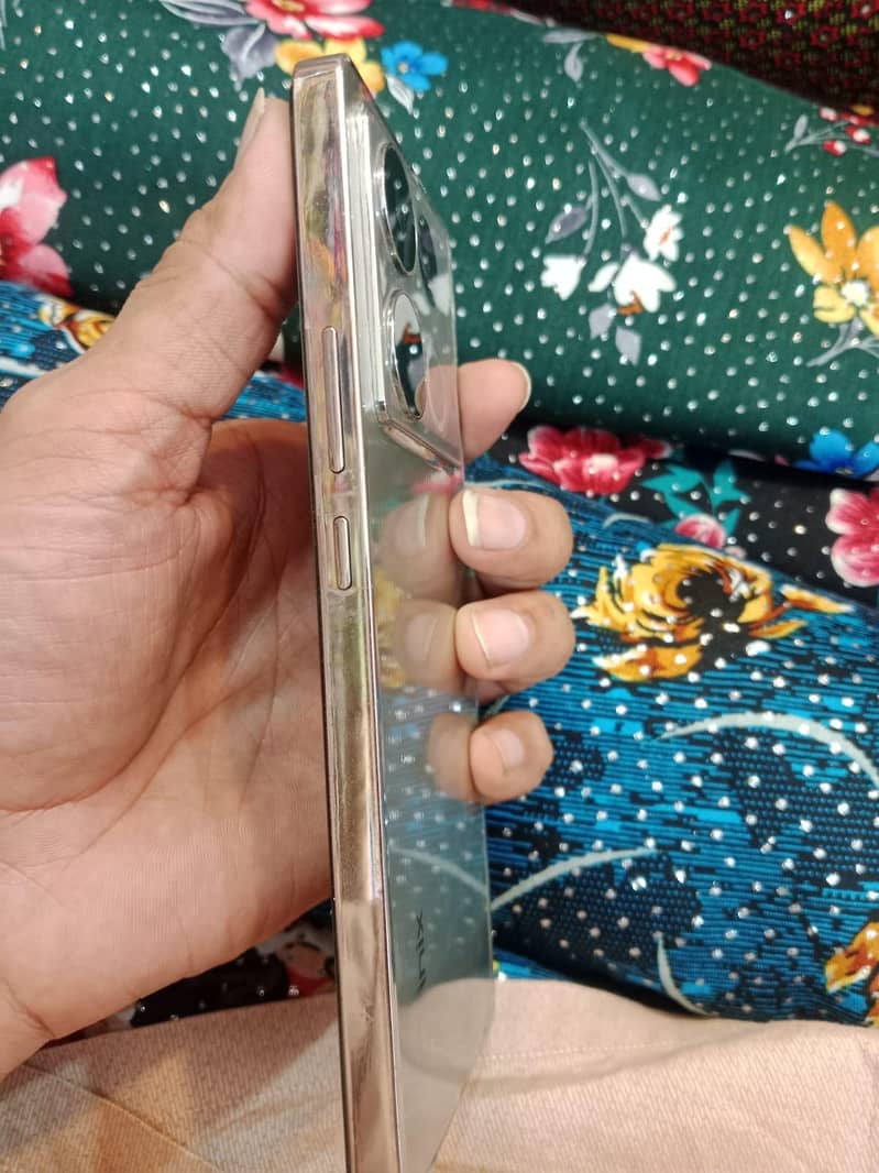 Infinix Note 40 1