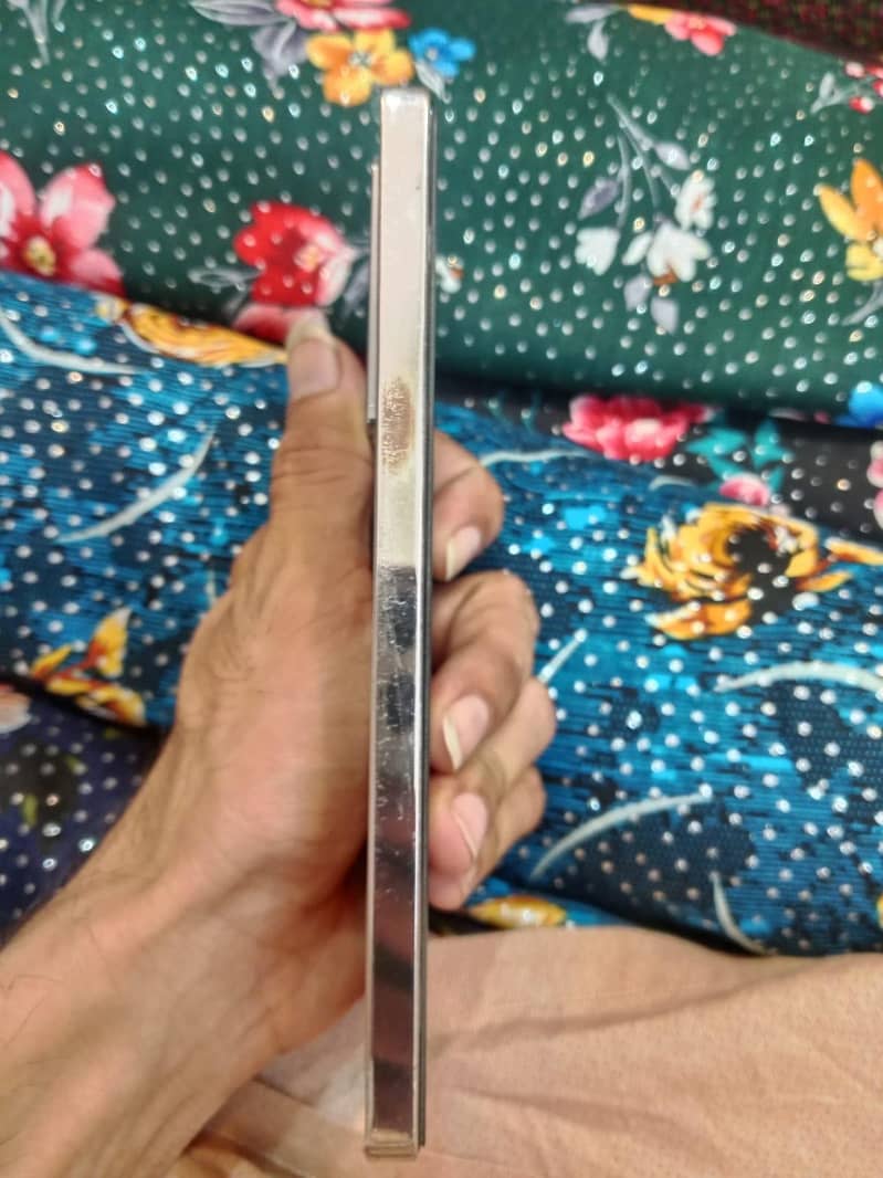 Infinix Note 40 3
