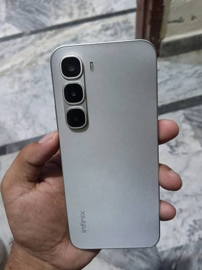 Infinix Hot 60 pro