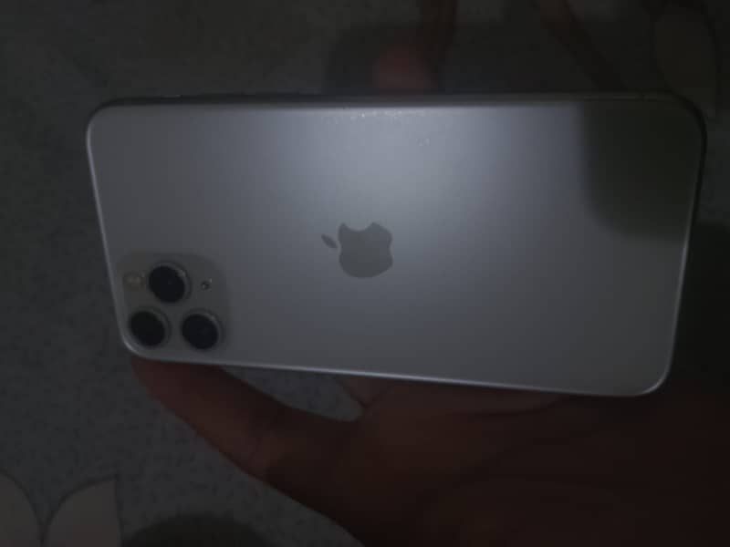 iPhone 11 pro 0