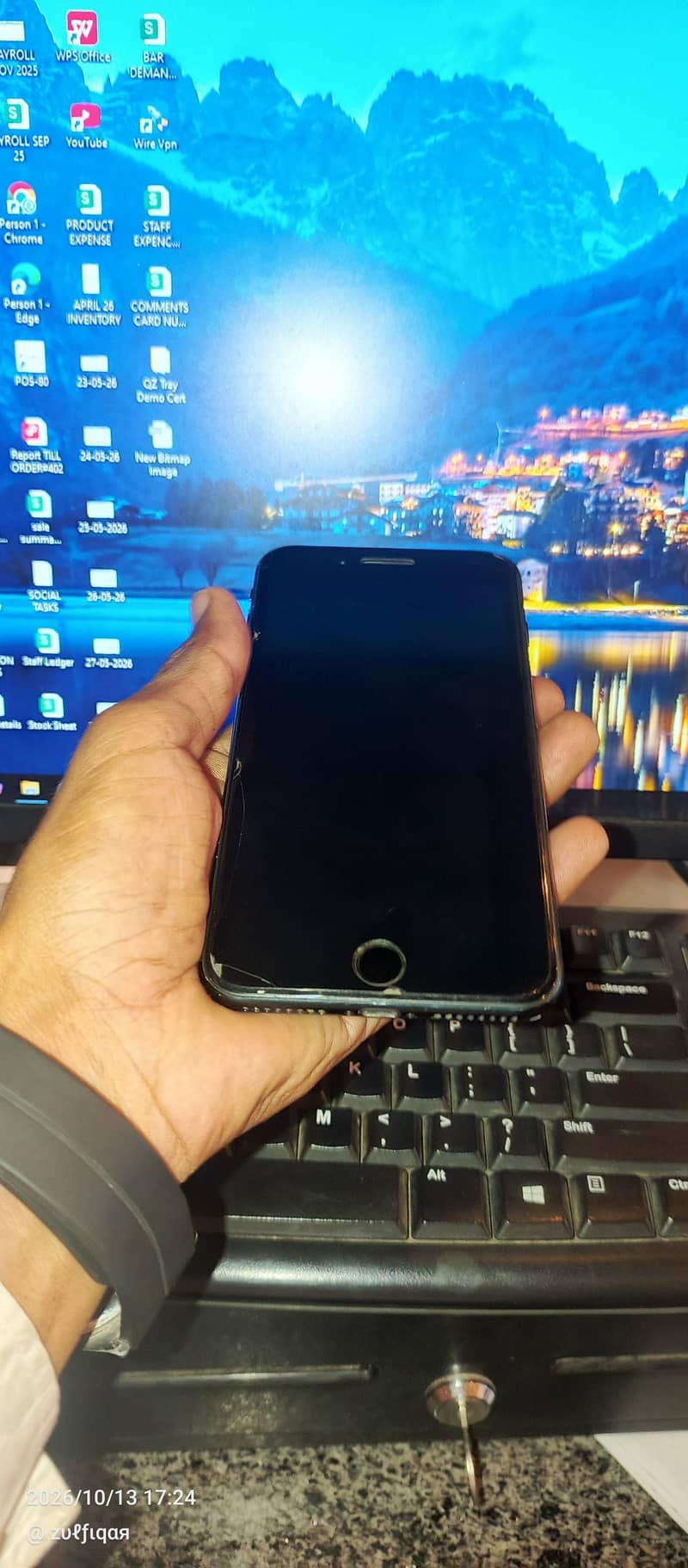 Apple iPhone 7 Plus 4