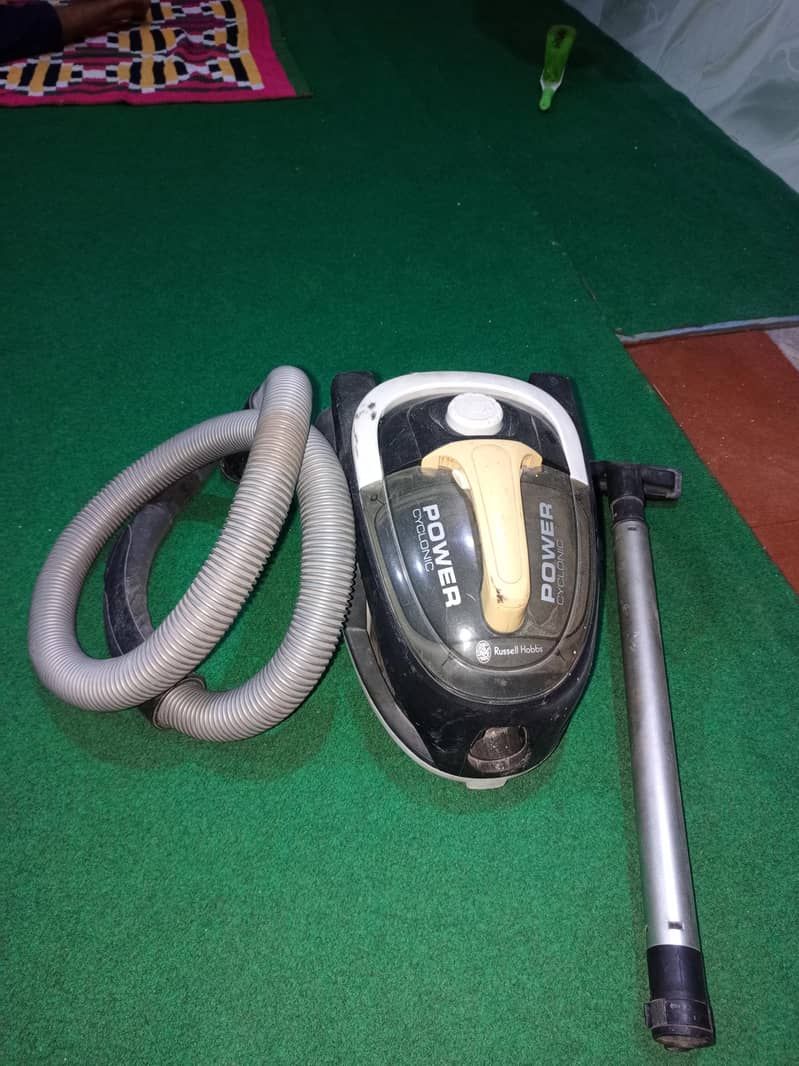 Vacuum cleaner 0