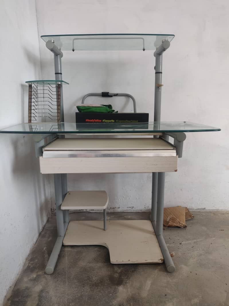 Glass Computer Table 0