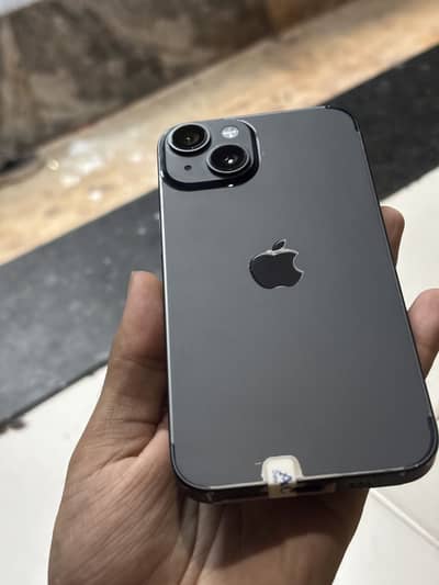 Apple iPhone 14 Brand new water pack sealed 10/10
