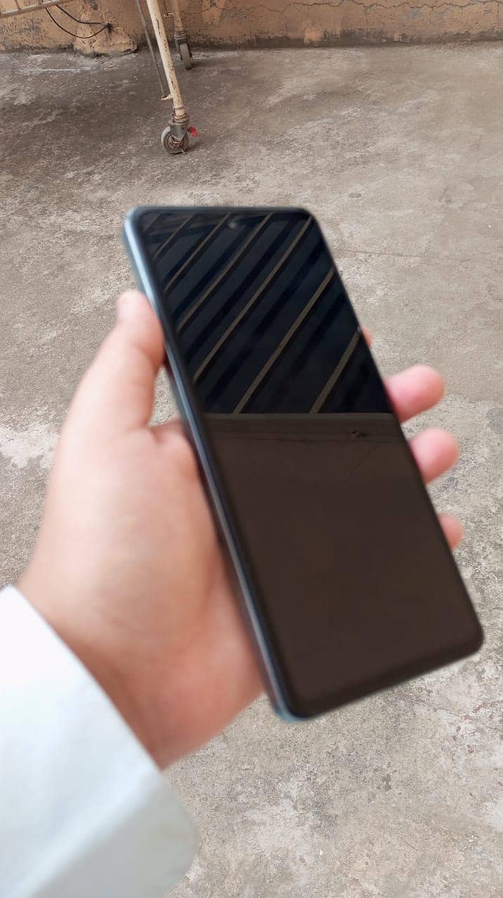 Infinix Note 30 4