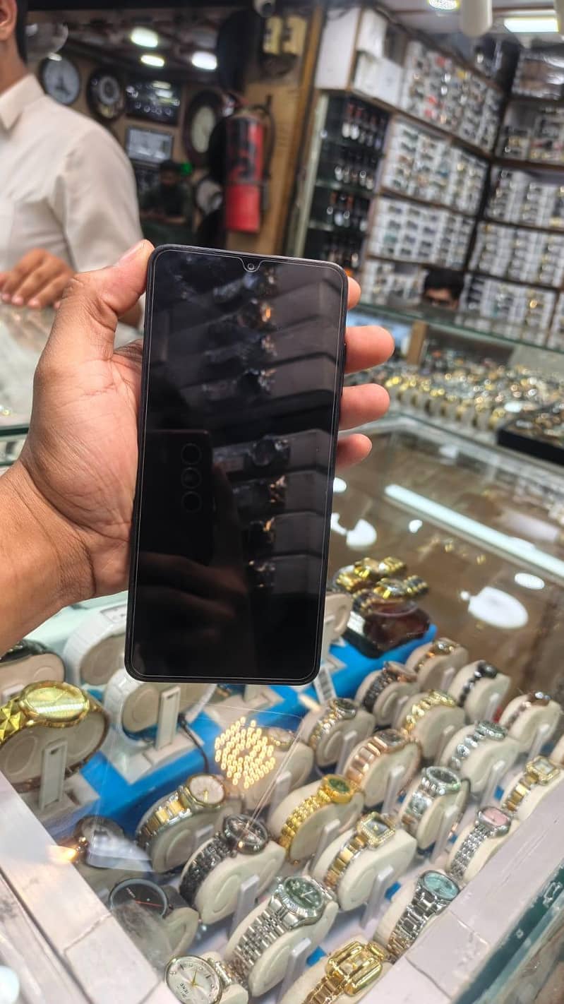Samsung Mobile A06 1