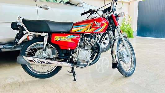 Honda 125 (2025/2026), First Owner, For Sale. 100%