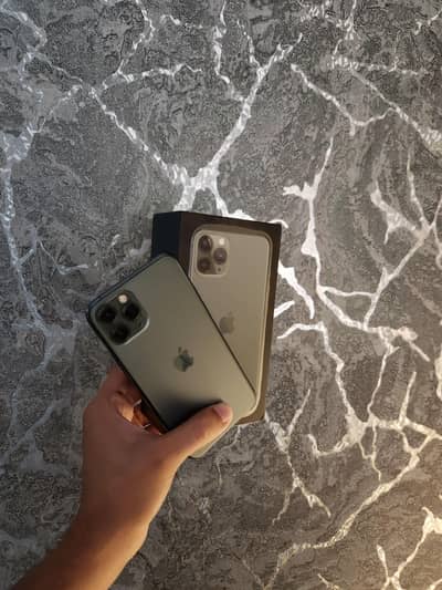 Apple iPhone 11 Pro 256gb with Box