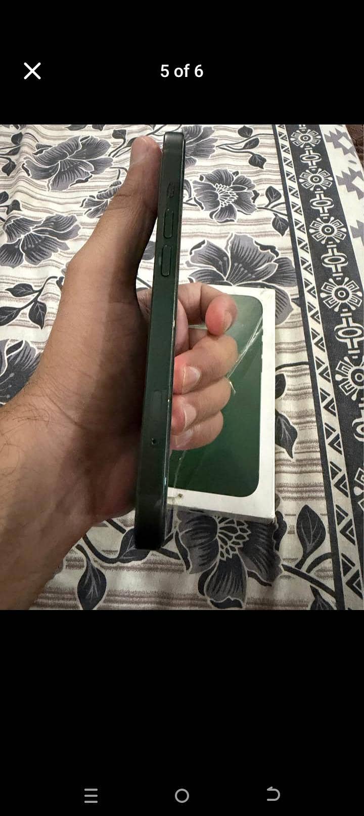 Apple iPhone 13 1