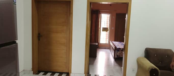 5 marla fully furnished upper portion for rent in johar town phase2