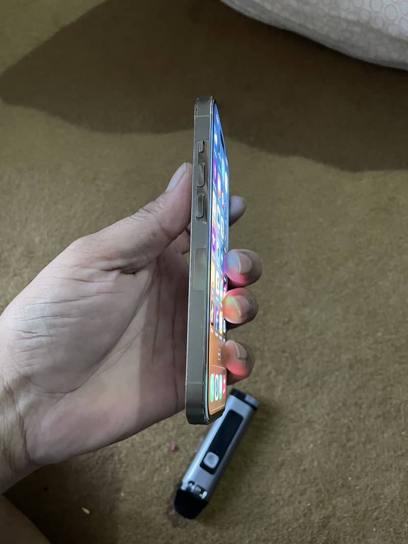 Apple iPhone 14 Pro 5