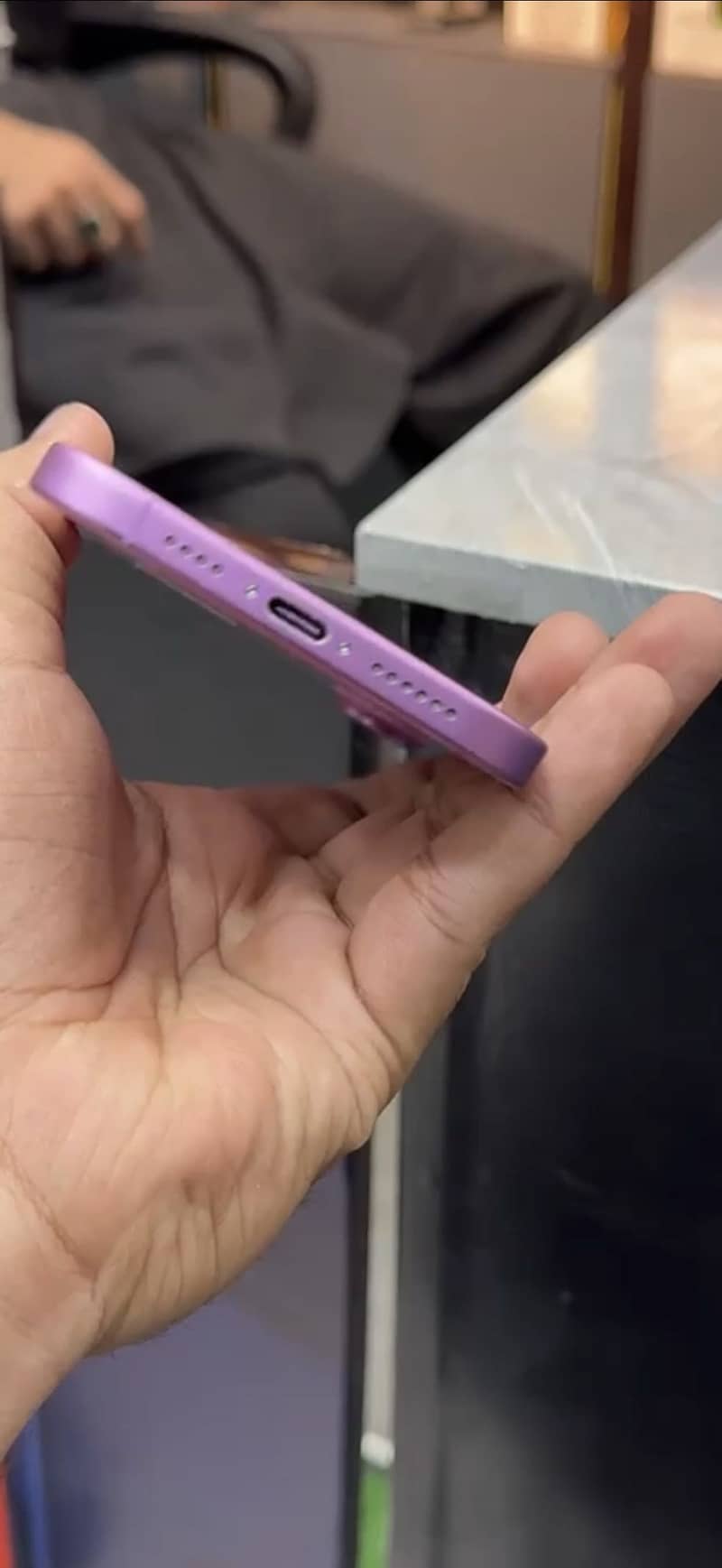 Apple iPhone 16 Plus 2