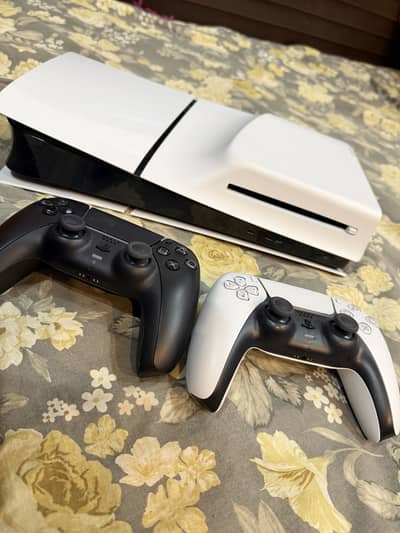 PLAYSTATION 5 SLIM DISC EDITION — FOR SALE
