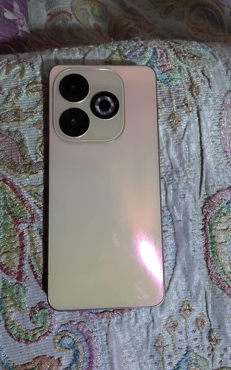 Infinix Smart 8 2