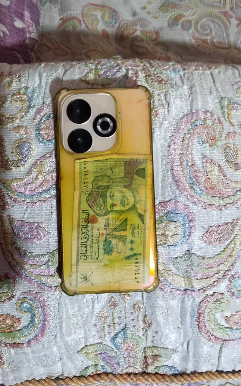 Infinix Smart 8 8