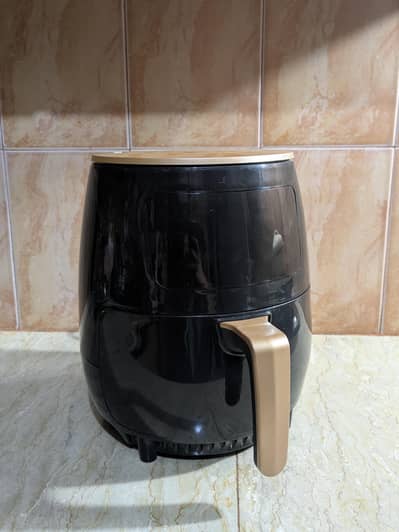 Stella 5.5L Smart Digital Touch Air Fryer - 1400W (Italian Design)