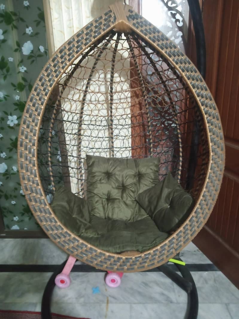Swing  chair 1