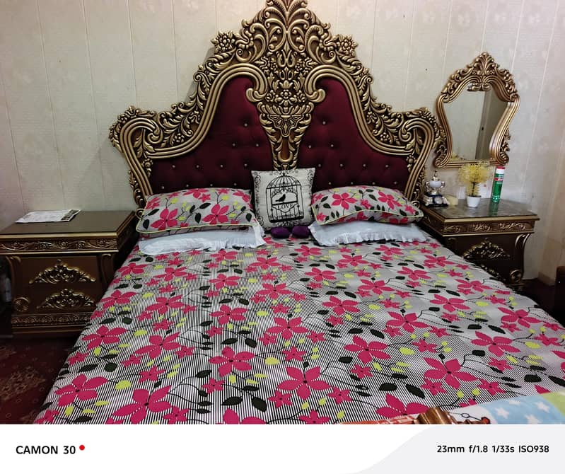 Bed,side Tables 0
