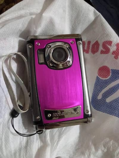 MiCam MCOCH5001 Pink Digital Camera with Original Battery