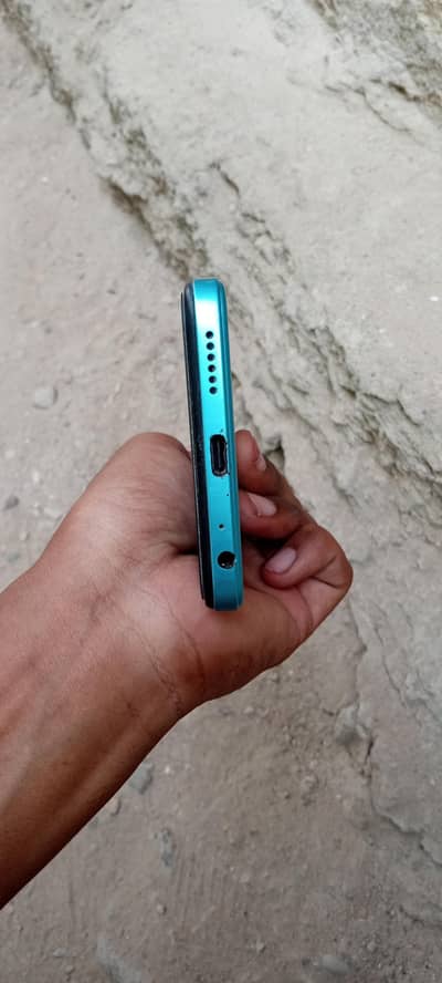 Tecno Spark Go