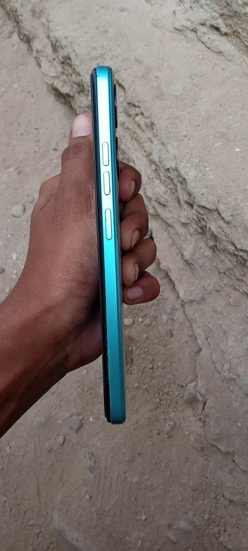 Tecno Spark Go 1
