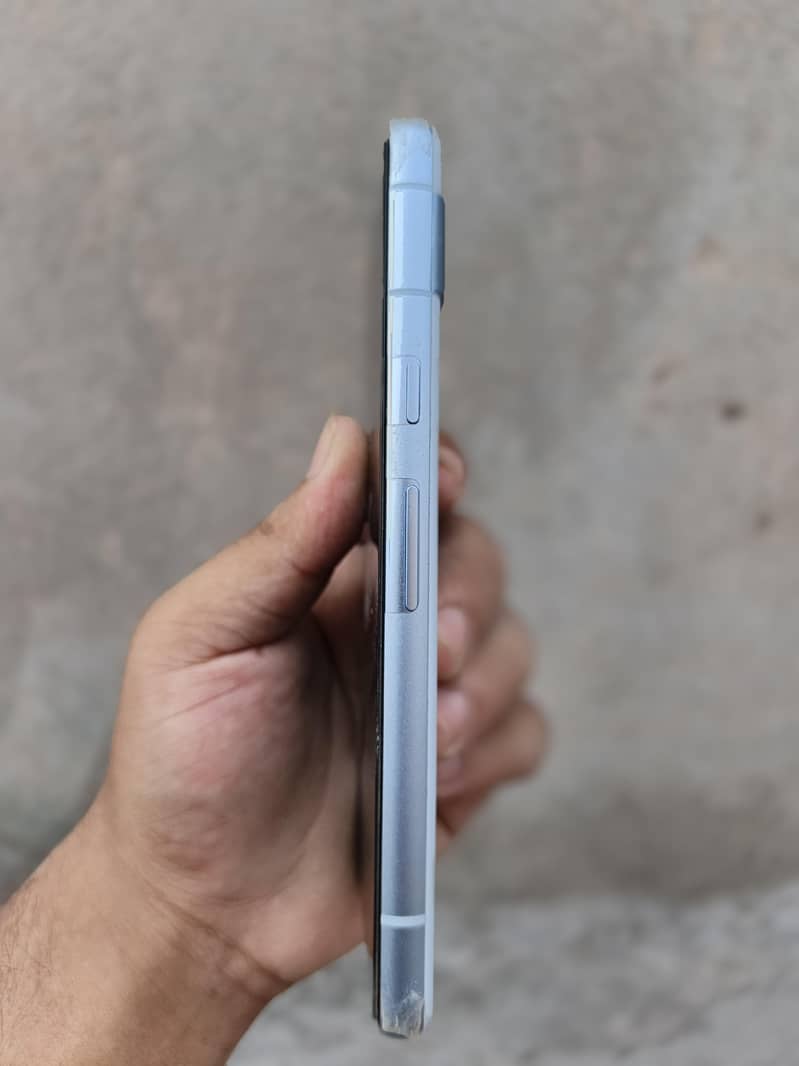 Google Pixel 7a 2