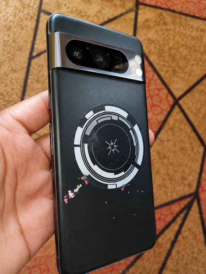 Google Pixel 8 Pro 1