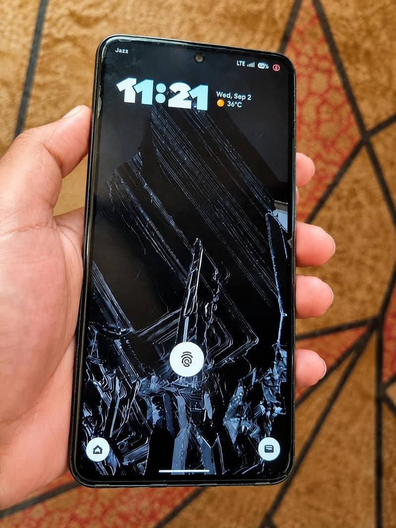 Google Pixel 8 Pro 2