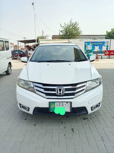 Honda City urgent sale model 2011 second owner