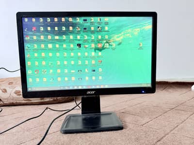 21 inch LED Screen in mint condition