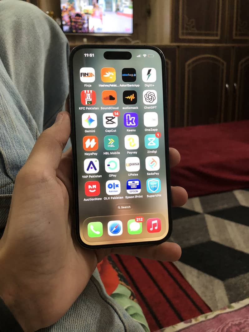 Apple iPhone 14 Pro 2