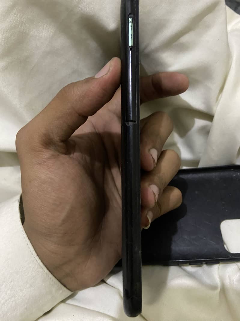 Realme C11 2